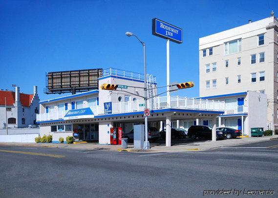 Motel Downbeach 2*
